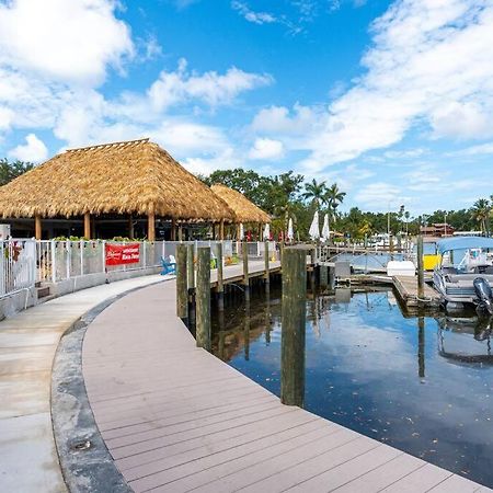 Appartamento Waterfront, Pool, Tiki Bar & Grill, Gym, Location! Sarasota Esterno foto