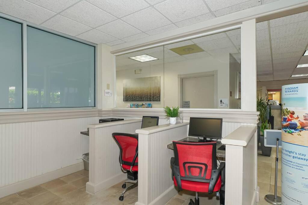 Appartamento Waterfront, Pool, Tiki Bar & Grill, Gym, Location! Sarasota Esterno foto